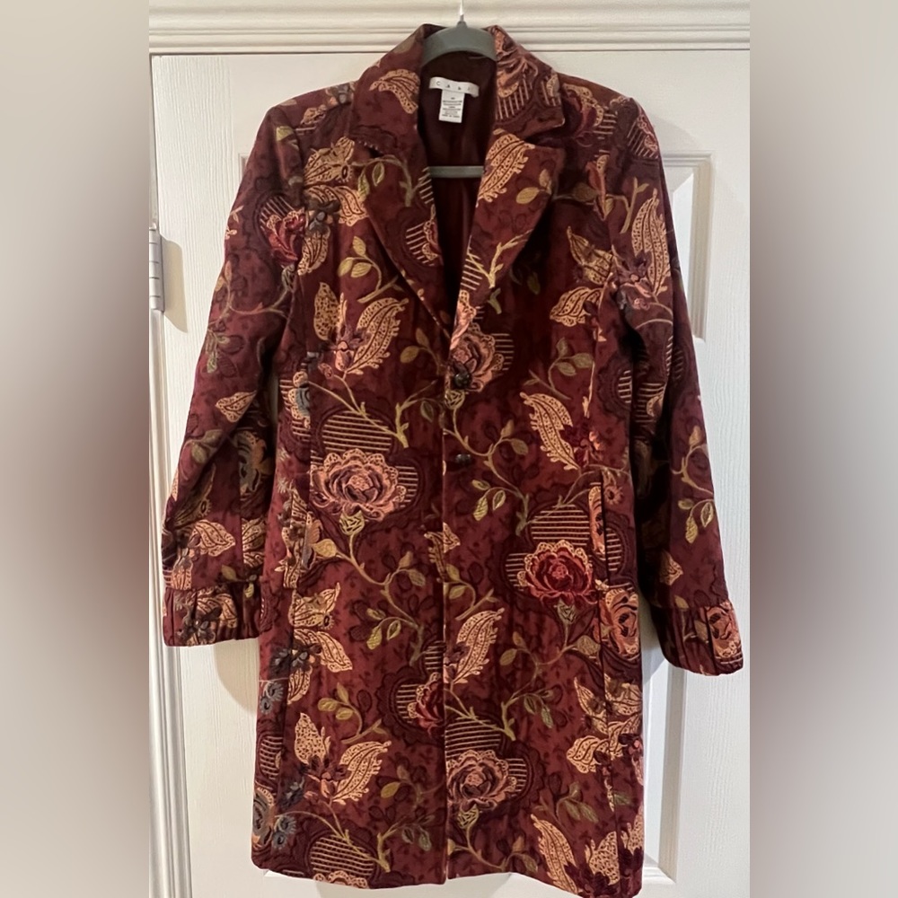 Floral Burgundy Women's Coat